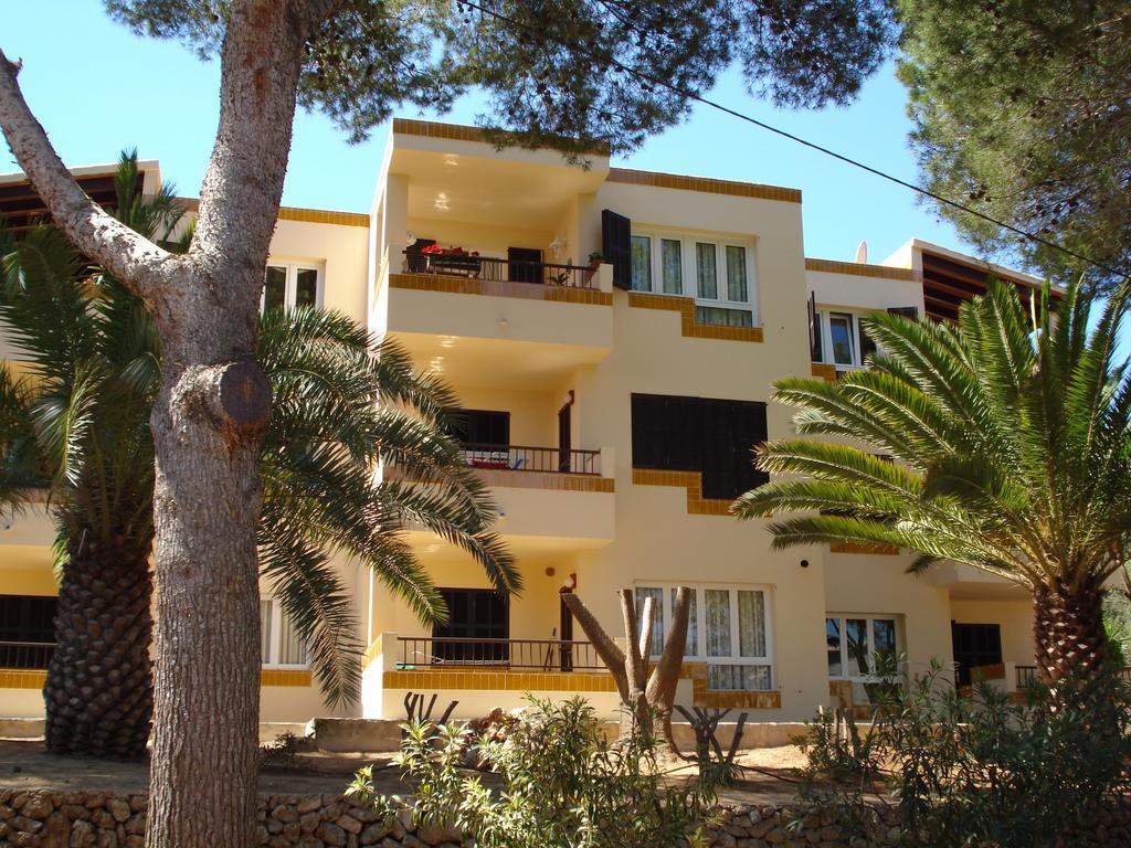 Apartamentos Los Pinos Cala Murada  Kültér fotó