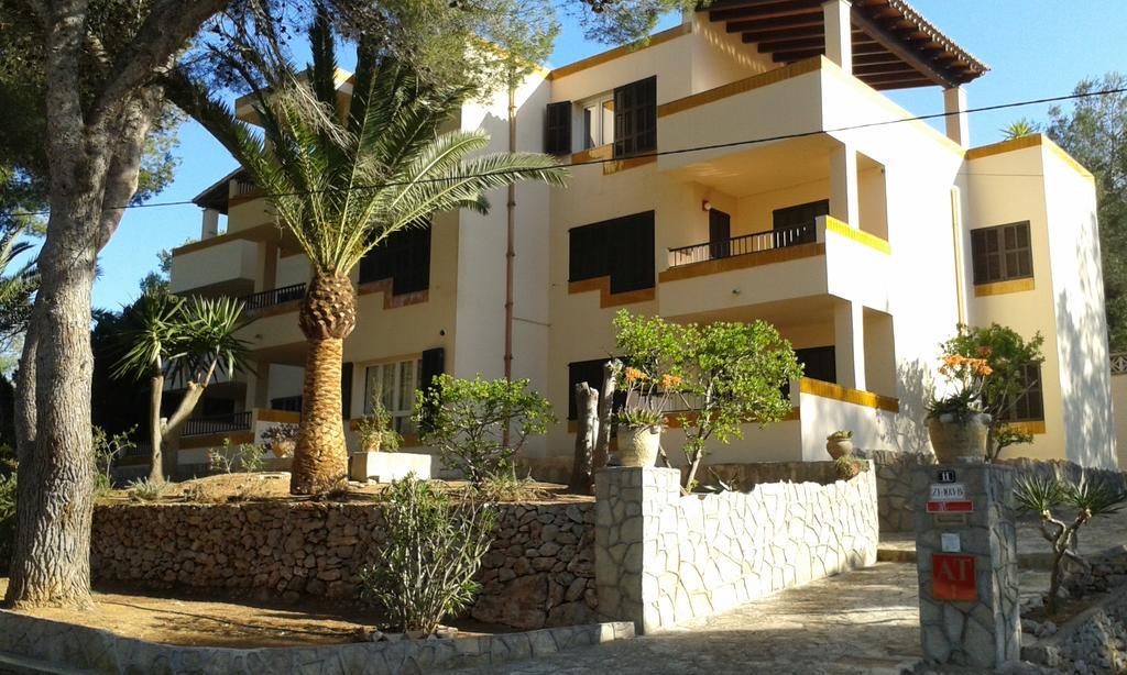 Apartamentos Los Pinos Cala Murada  Kültér fotó